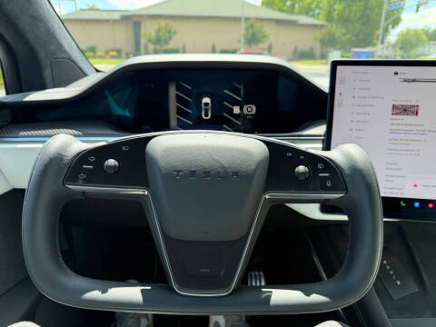 2022 Tesla Model X Plaid