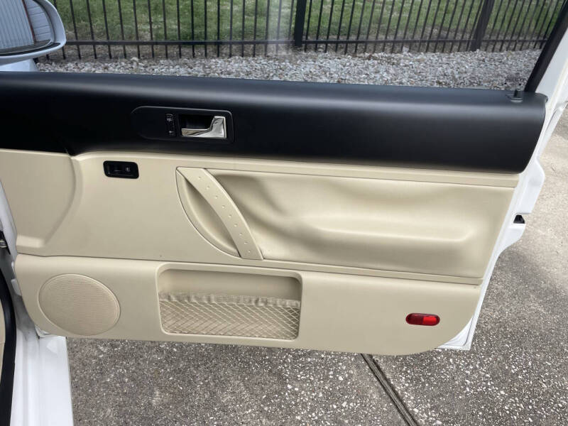 2009 Volkswagen New Beetle