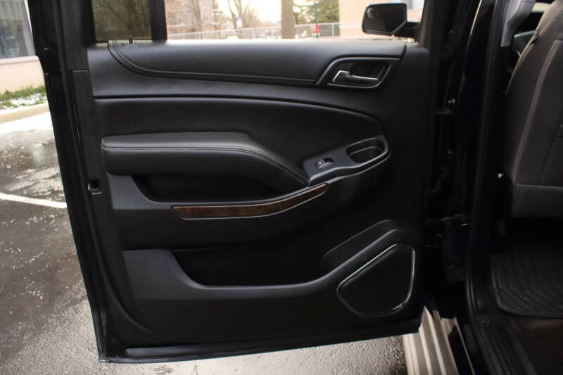 2017 Chevrolet Suburban LS