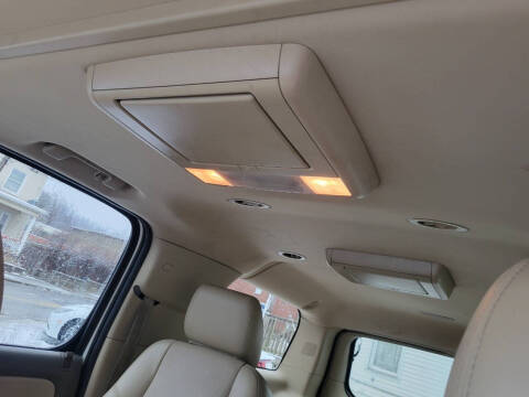 2014 Chevrolet Suburban LTZ