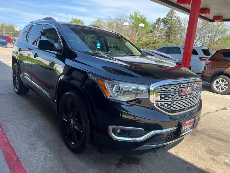 2017 GMC Acadia Denali