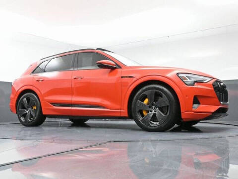 2022 Audi e-tron quattro Premium Plus