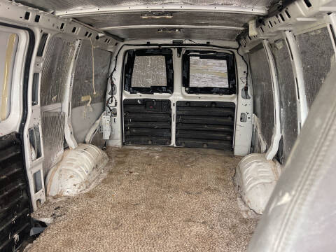 2018 Chevrolet Express 2500