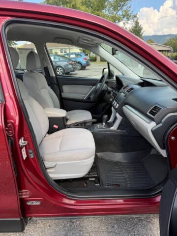 2016 Subaru Forester 2.5i