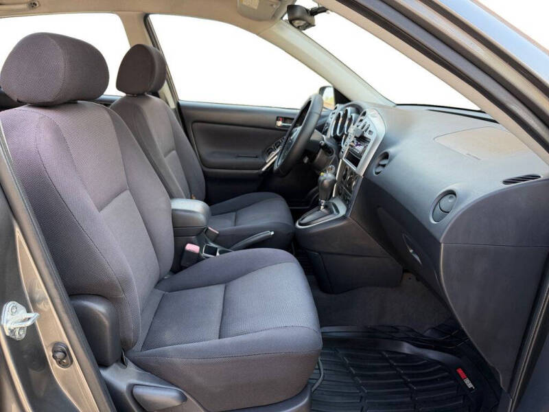 2004 Toyota Matrix
