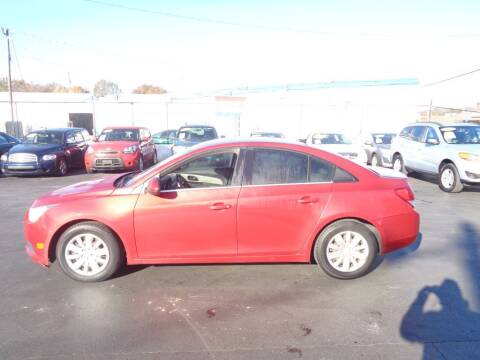 2011 Chevrolet Cruze for sale at Cars Unlimited Inc in Lebanon TN