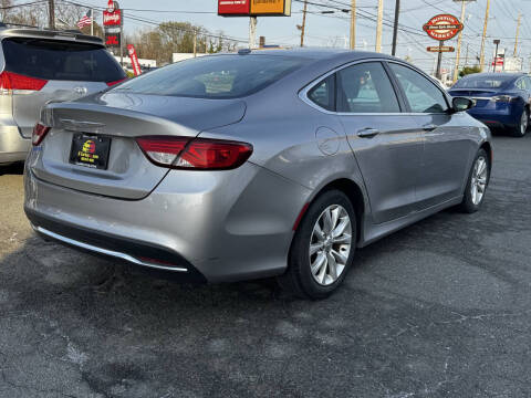 2015 Chrysler 200 C