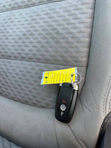 2020 Ford Escape SE