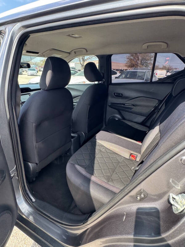 2018 Nissan Kicks S