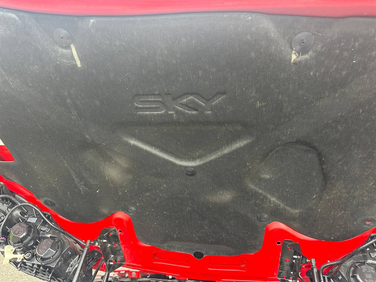 2008 Saturn SKY 64