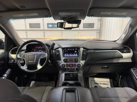 2016 GMC Yukon XL SLE