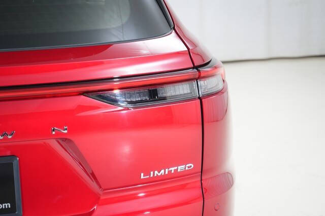 2025 Toyota Crown Signia Limited