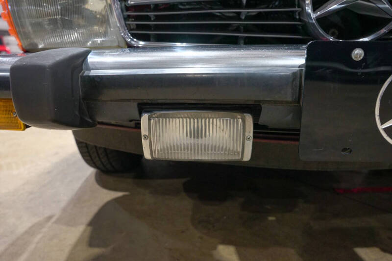 1982 Mercedes-Benz 380-Class 380 SL