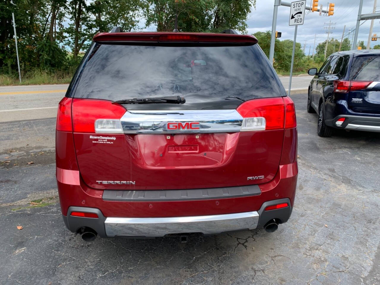 2011 GMC Terrain for sale at Chuckie Bizzarro's Fleetwing Auto in Erie, PA