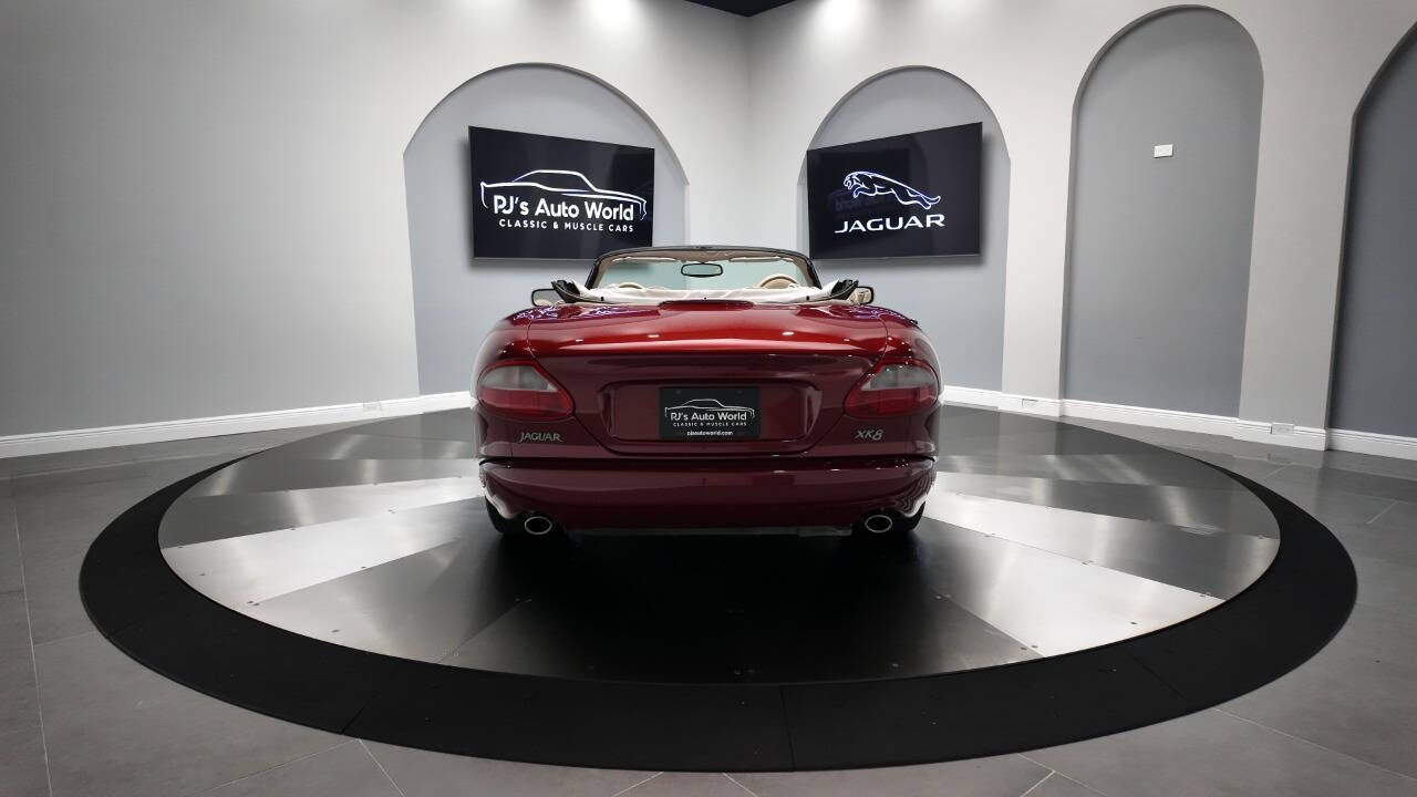 1998 Jaguar XK-Series 18