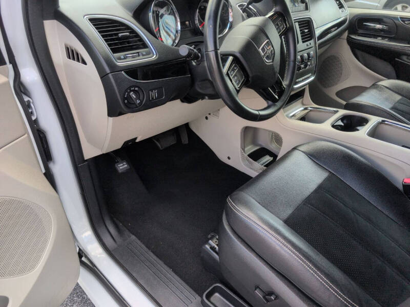 2017 Dodge Grand Caravan SXT