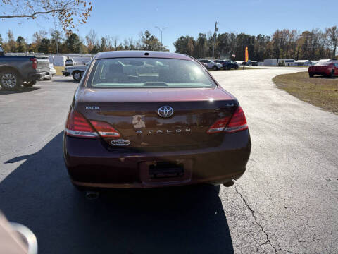 2010 Toyota Avalon XL