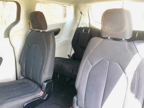 2017 Chrysler Pacifica Touring