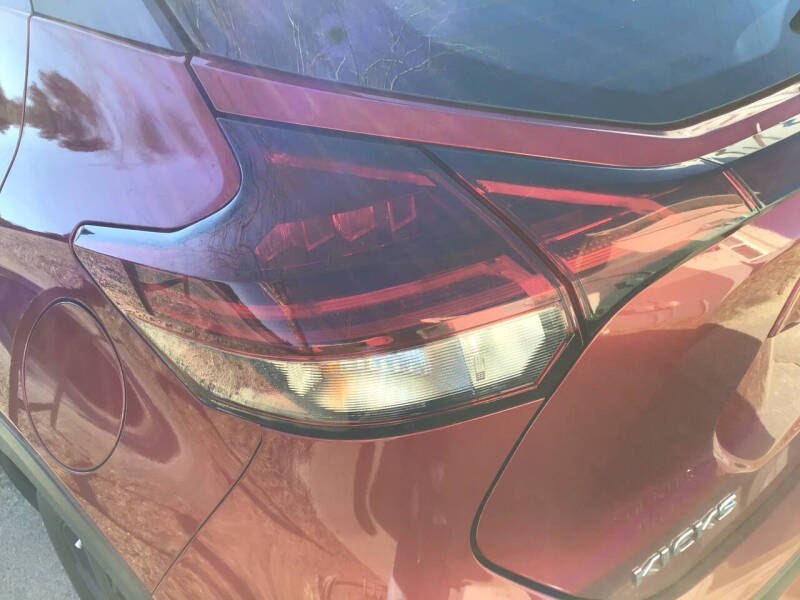 2021 Nissan Kicks SV