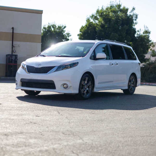 2015 Toyota Sienna