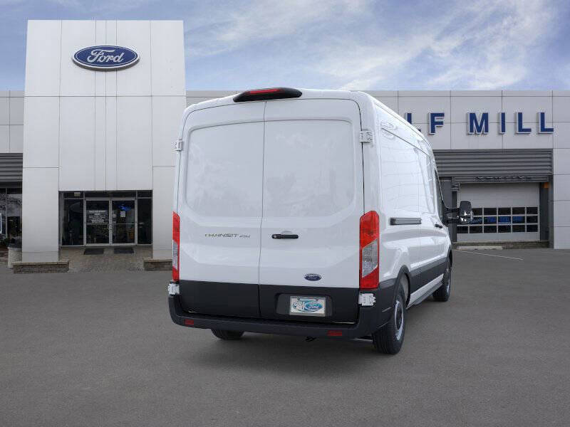 2025 Ford Transit 250