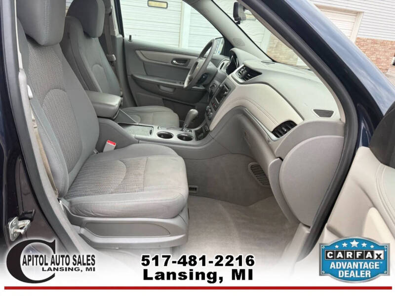 2017 Chevrolet Traverse LS