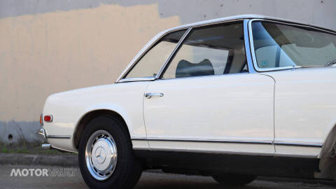 1969 Mercedes-Benz 280-Class