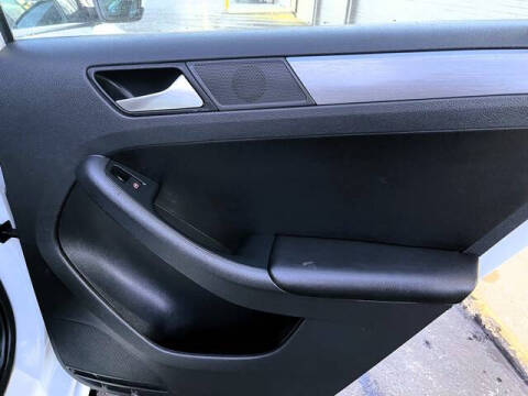 2016 Volkswagen Jetta 1.8T Sport