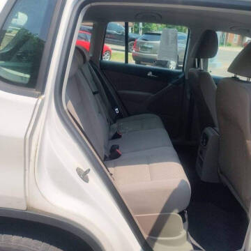 2010 Volkswagen Tiguan S