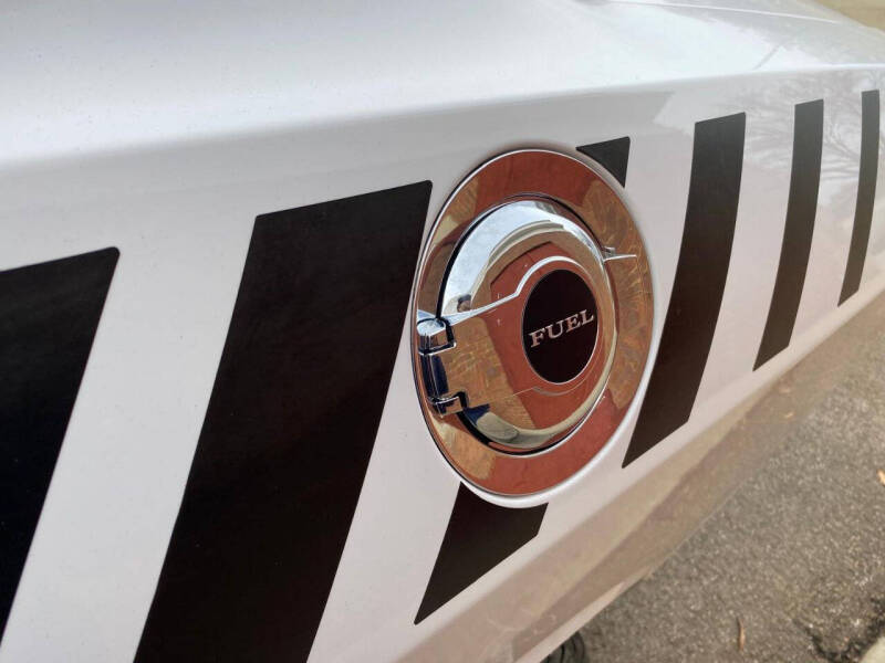 2012 Dodge Challenger SXT