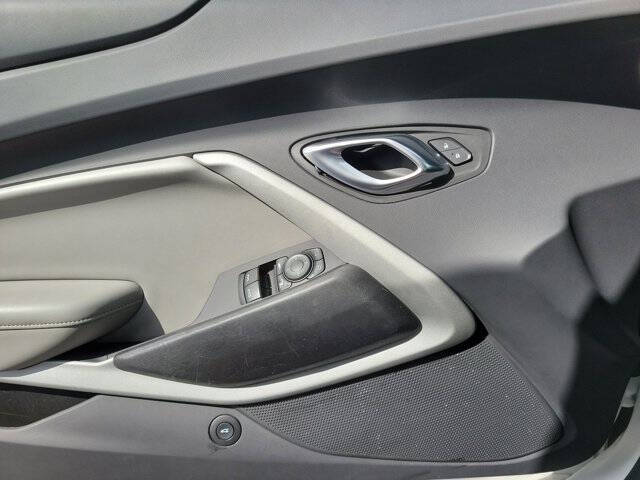 2023 Chevrolet Camaro LT