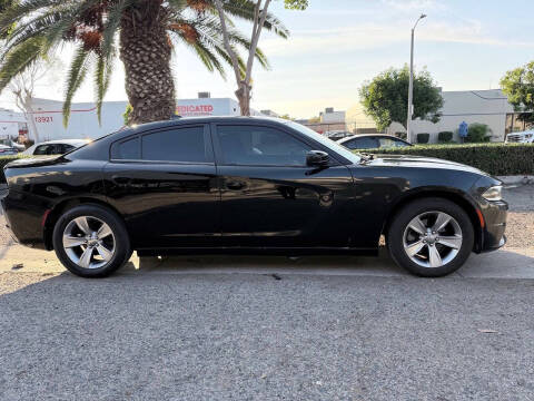 2016 Dodge Charger SXT