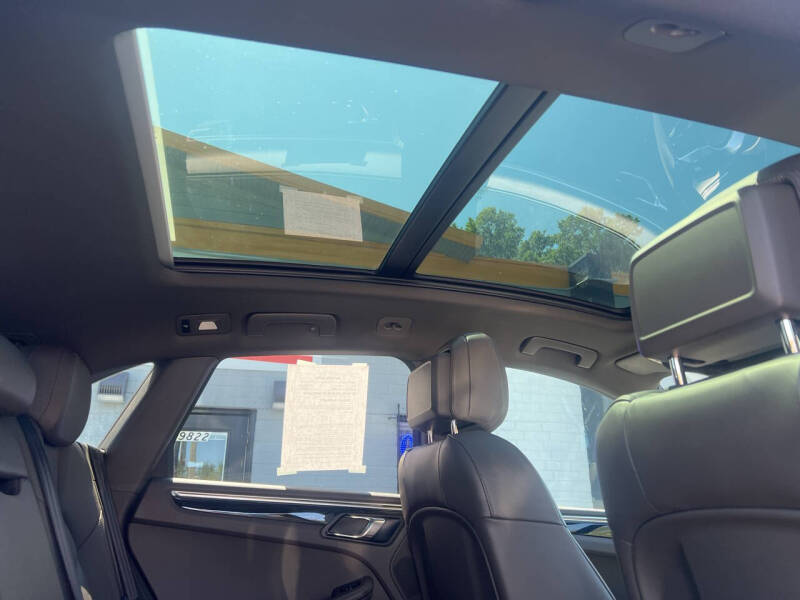 2016 Porsche Macan S