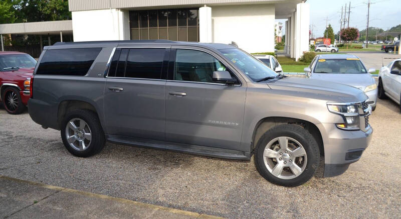 2018 Chevrolet Suburban LT