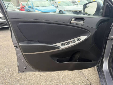 2017 Hyundai Accent