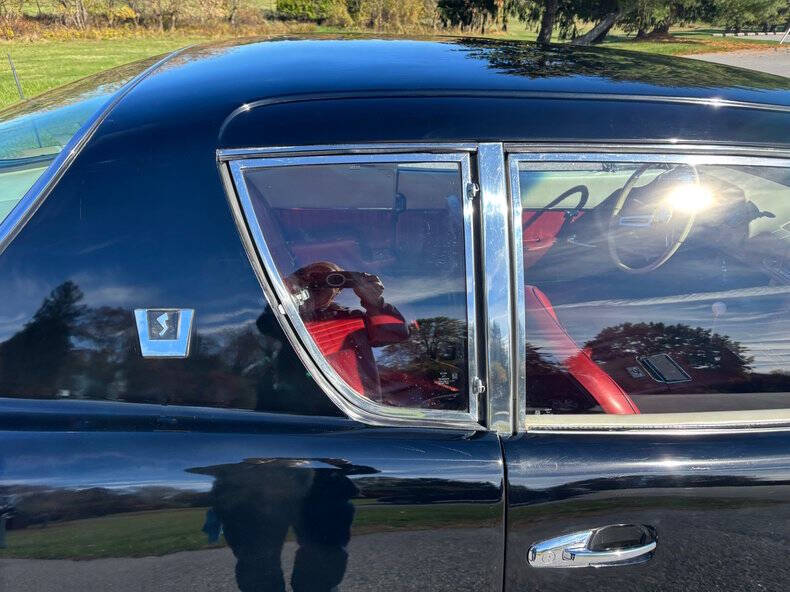 1963 Studebaker Avanti