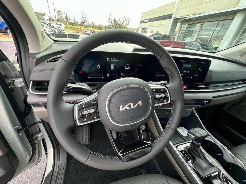 2026 Kia Carnival EX