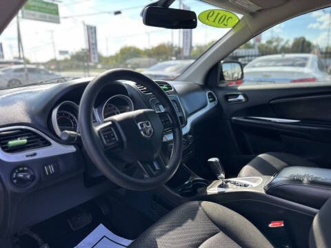 2019 Dodge Journey SE