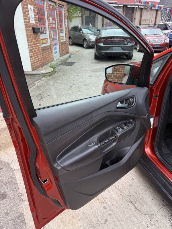 2018 Ford C-MAX Hybrid SE