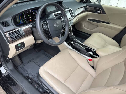 2017 Honda Accord Hybrid Touring