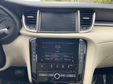2019 Infiniti QX50 Essential