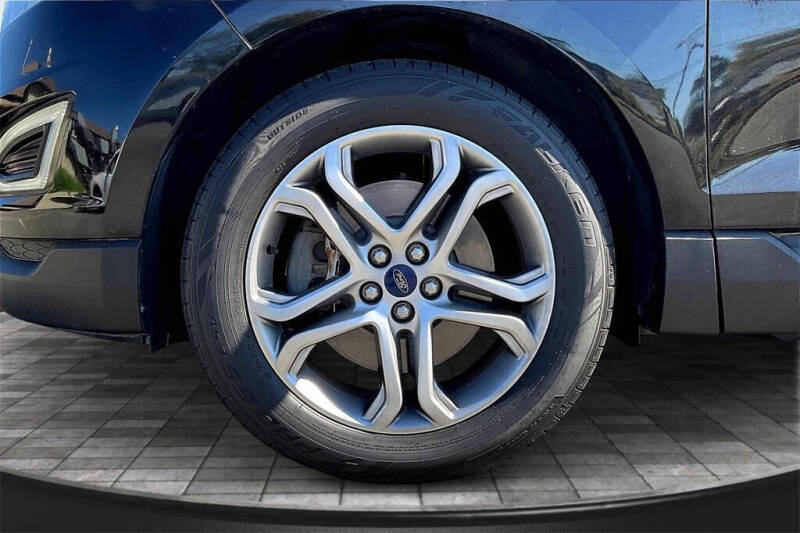 2016 Ford Edge Titanium