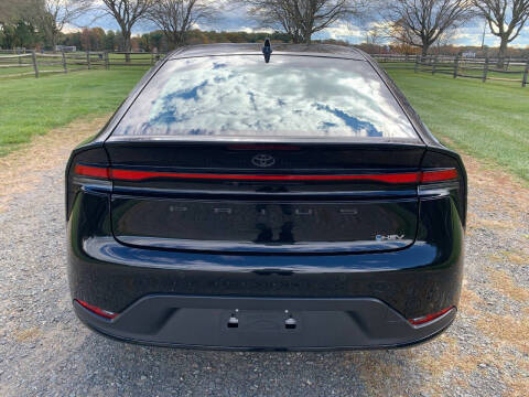 2025 Toyota Prius LE