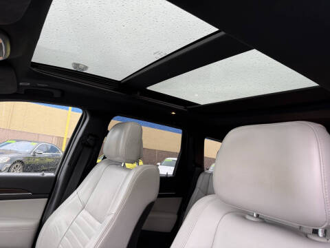 2018 Jeep Grand Cherokee Sterling Edition