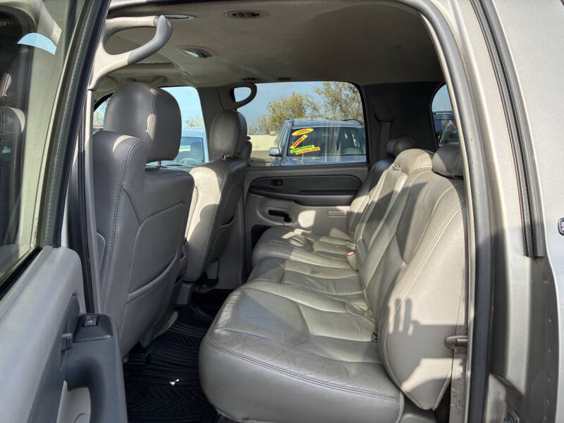 2003 GMC Yukon XL 1500 SLT