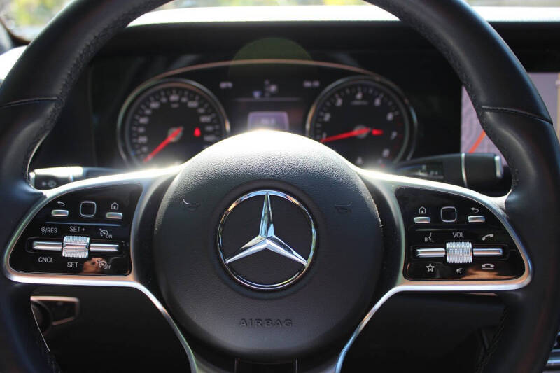 2019 Mercedes-Benz E-Class E 300