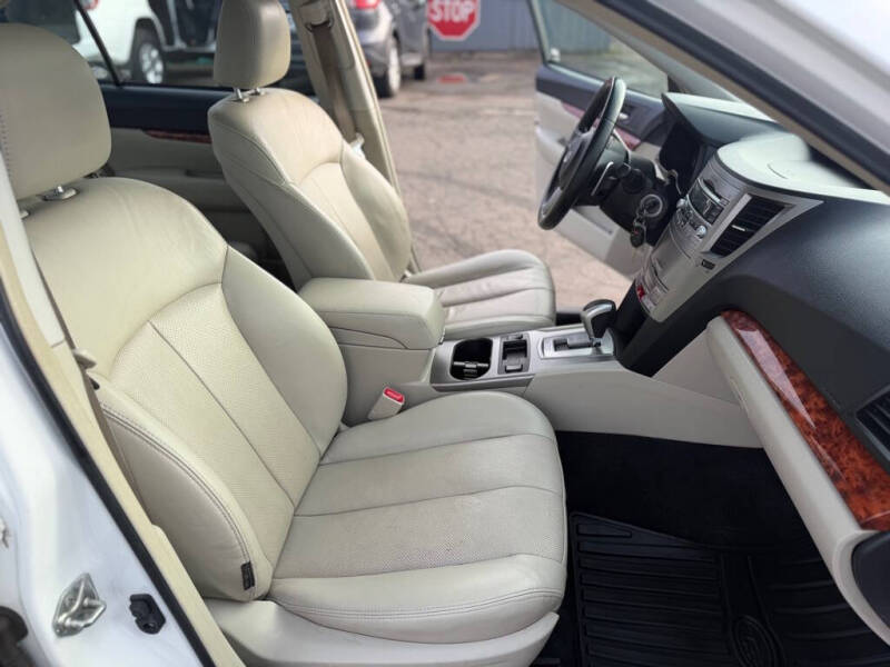 2011 Subaru Legacy 2.5i Limited