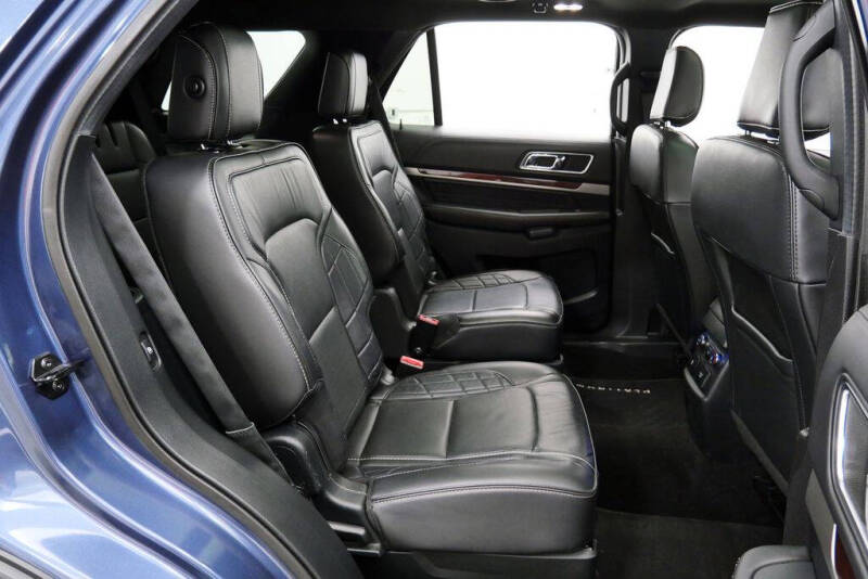 2019 Ford Explorer Platinum