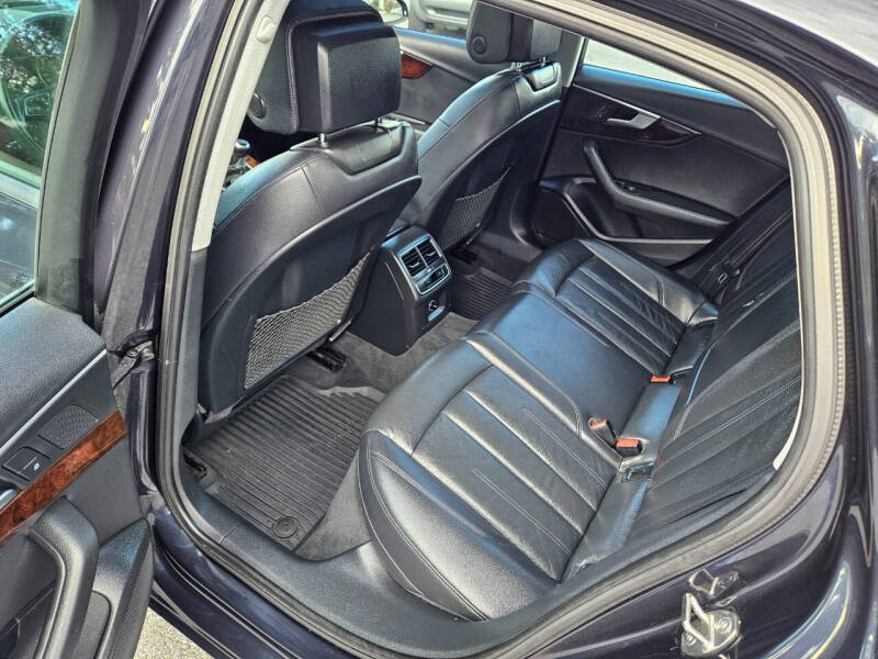 2017 Audi A4 2.0T quattro Premium