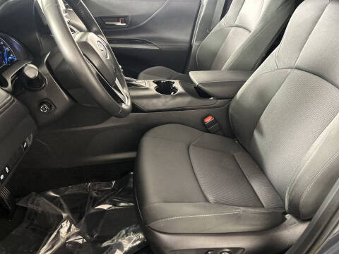 2024 Toyota Venza LE